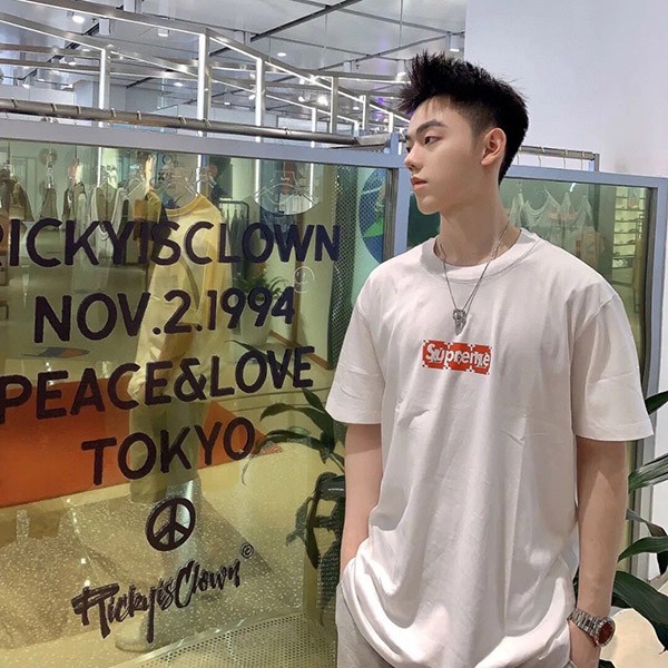 ルイヴィトン シュプリーム ボックスロゴTシャツ 偽物 Shk08597