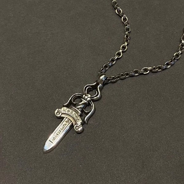 目を惹くカラー クロムハーツ ネックレス 偽物 #5 ダガー Dagger チャーム Kuj79060