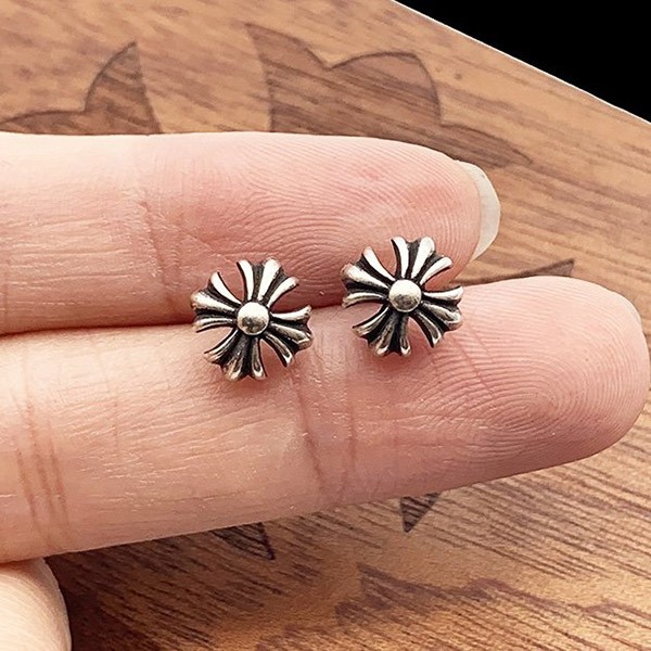 クロムハーツ Earring CH Cross スタッド ピアス 偽物 Kub56074