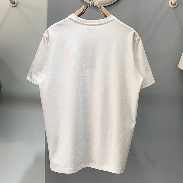 ディオール CDアイコン Tシャツ 偽物 刺しゅう クルーネック 4色 013J600A0677