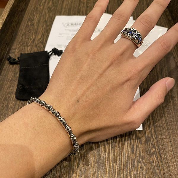 すぐ届 クロムハーツ バンドバングル ブレスレット シルバー Kua05341
