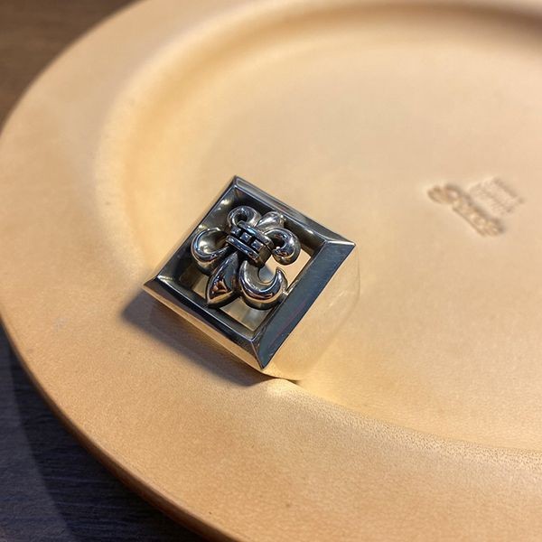超限定♪クロムハーツ PENTAGON BS FLEUR リング N級品 Kux15740