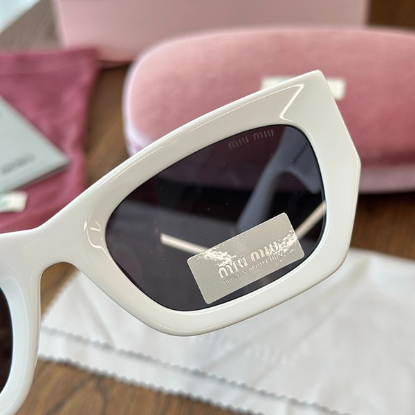 ミュウミュウ 偽物 Sunglasses サングラス myu92261
