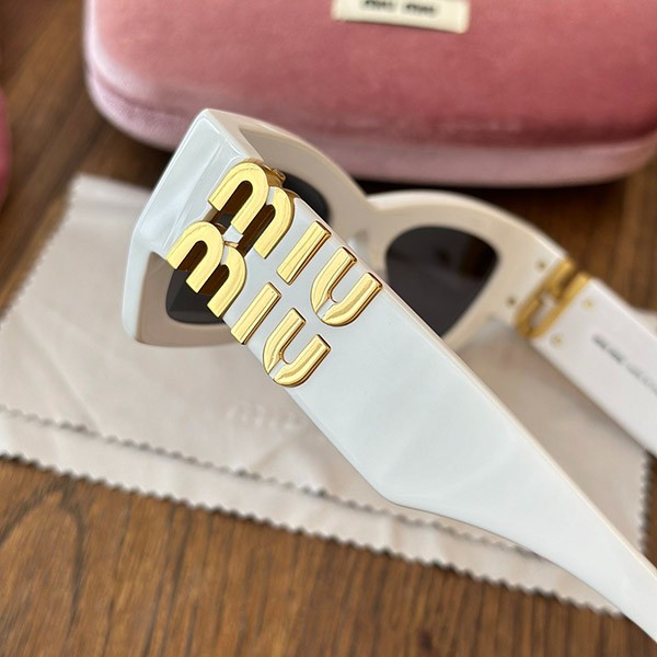 ミュウミュウ 偽物 Sunglasses サングラス myu92261