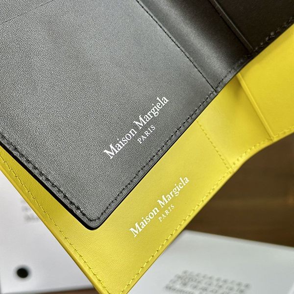 マルジェラ 財布 偽物 カードケース Mab39644