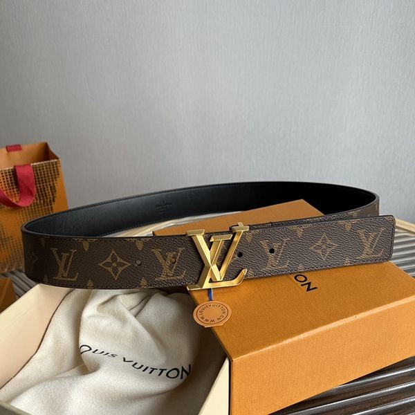 高品質♪♪♪ルイヴィトン LV イニシャル ベルト 偽物 40MM vua26369