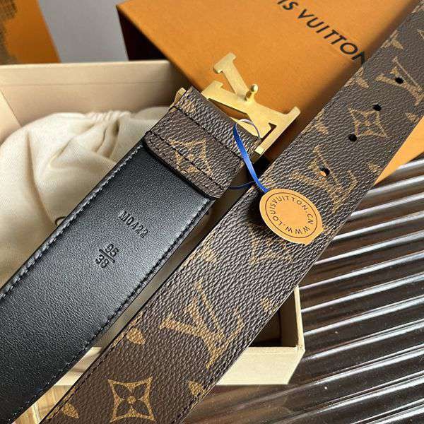 高品質♪♪♪ルイヴィトン LV イニシャル ベルト 偽物 40MM vua26369