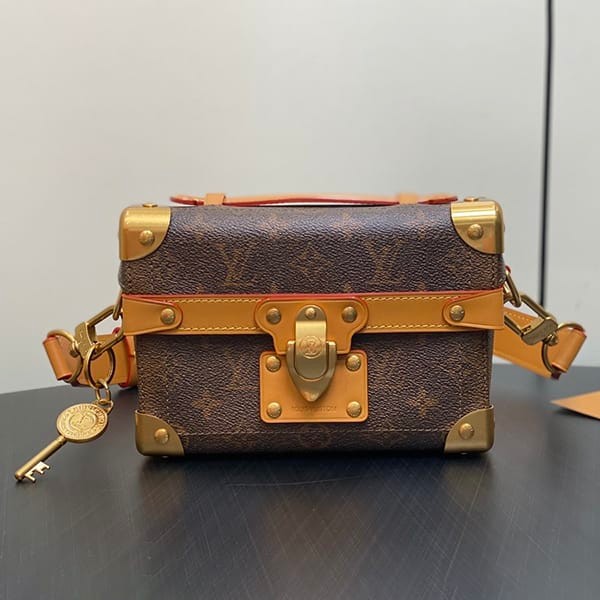 ルイヴィトン パロディ モノグラム ソウル・トランク ショルダーバッグ M11535