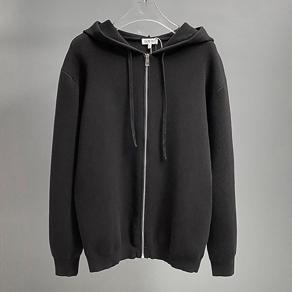 目を惹く逸品!ロエベ ジップ フーディ 偽物 アナグラム ロゴ low69632
