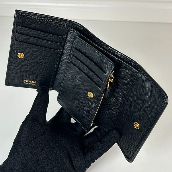 プラダ コピー☆ヴィッテロムーブ 三つ折り財布 ロゴ puy23913