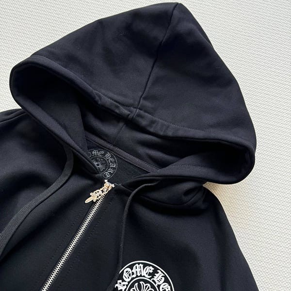 クロムハーツ n級品 ホースシューロゴ スエットパーカー Kum82735