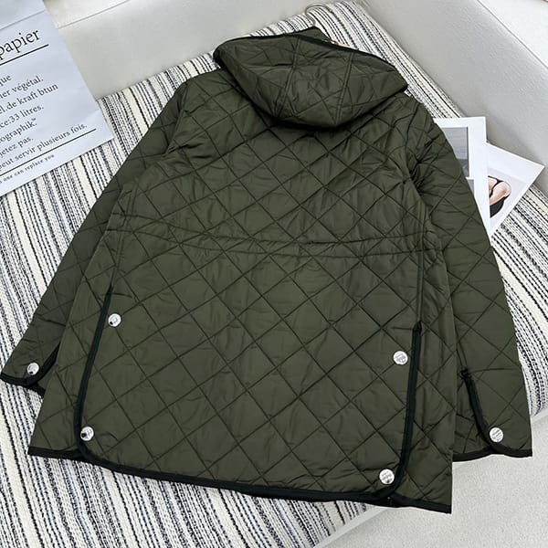 素敵なバーバリー ダイアモンドキルティング ジャケット Bar59619