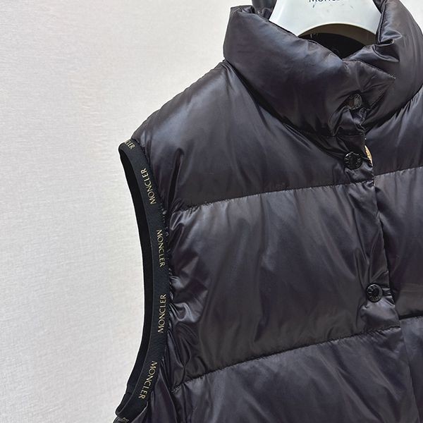 【新作2024AW】モンクレール Badiaダウンベスト 偽物 ロゴ ブラック mog55256