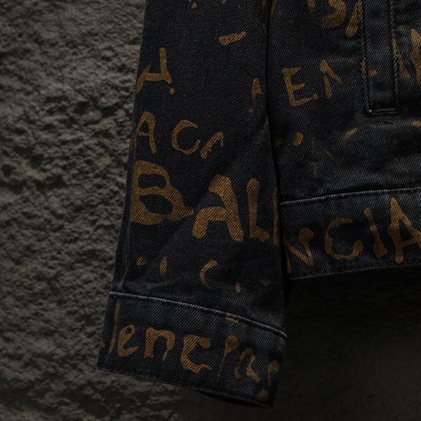 超希少!24FW バレンシアガ All-Overロゴ 偽物 デニムジャケット bax05565