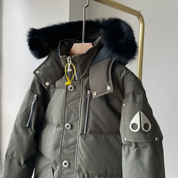 ムースナックルズ 3Q JACKET 偽物 ダウンジャケット moa32085