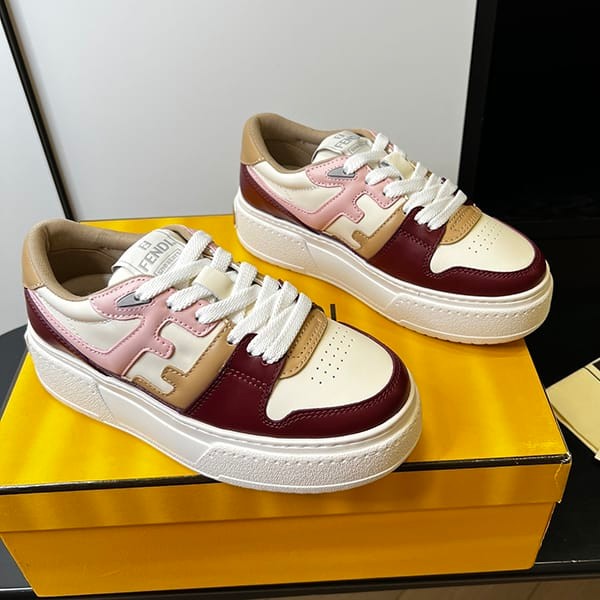 ★安心フェンディ n級品 マッチ プラットフォーム 厚底 ロー スニーカー fek31669