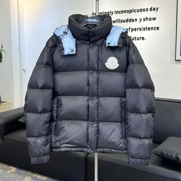 モンクレール CYCLONE ダウンジャケット コピー商品 moz74377