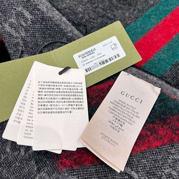 芸能人多数愛用 グッチ GGロゴ ウールマフラー 偽物 guu95316
