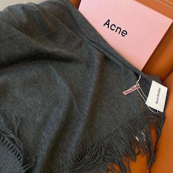 すぐ届く!アクネストゥディオズ アクネ ロゴ ウール マフラー コピー aci59994