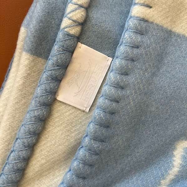 エルメス ブランケット 偽物 Adada "Avalon" blanket erk20936