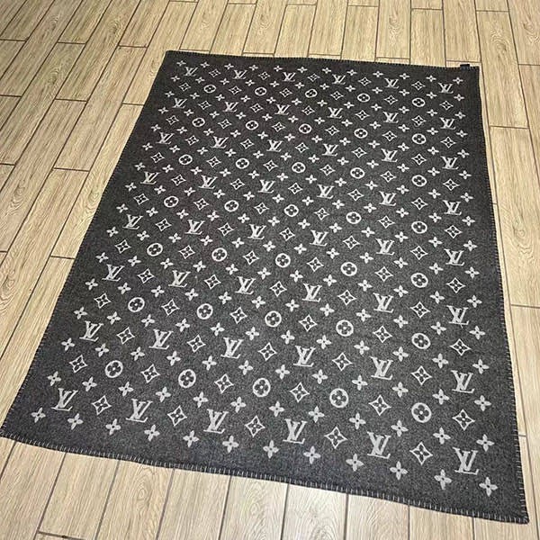 ルイヴィトン モノグラム エクリプスブランケット vuk78247