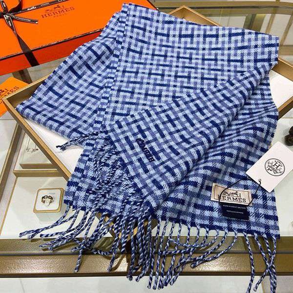 目を惹く逸品!【エルメス】カシミア マフラー 偽物★ H393832T05