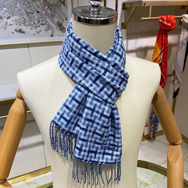 目を惹く逸品!【エルメス】カシミア マフラー 偽物★ H393832T05