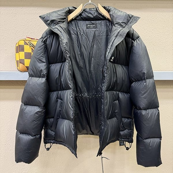 バレンシアガ n級品 3B SPORTS ICON SKI ダウンジャケット 2色 bab88470