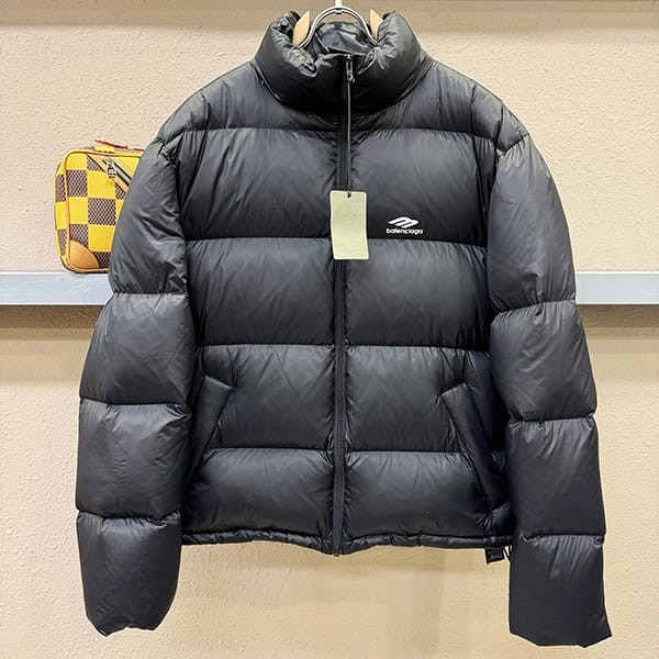 バレンシアガ n級品 3B SPORTS ICON SKI ダウンジャケット 2色 bab88470