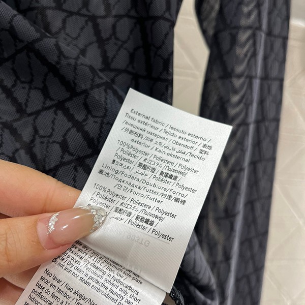 最安値挑戦ヴァレンティノ 贋物 トワル イコノグラフプリント シャツ Vui45088