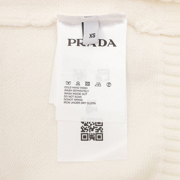 人気☆プラダ 偽物 ウールxカシミア クルーネック セーター pud56372