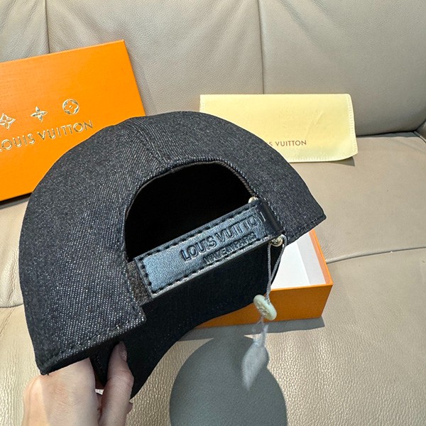 メンズに人気 希少 ルイヴィトン キャップ コピー LV スマッシュ M7608M