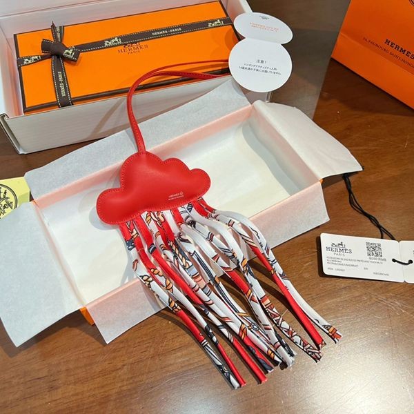 ☆超人気☆petit h どの色になるかはお楽しみ エルメスCloudチャーム 激安 H108
