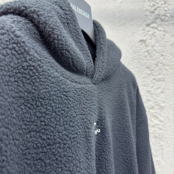 【バレンシアガ コピー】Ski Nylon Outerwear Hoodie ナイロン フーディ 810113TQ
