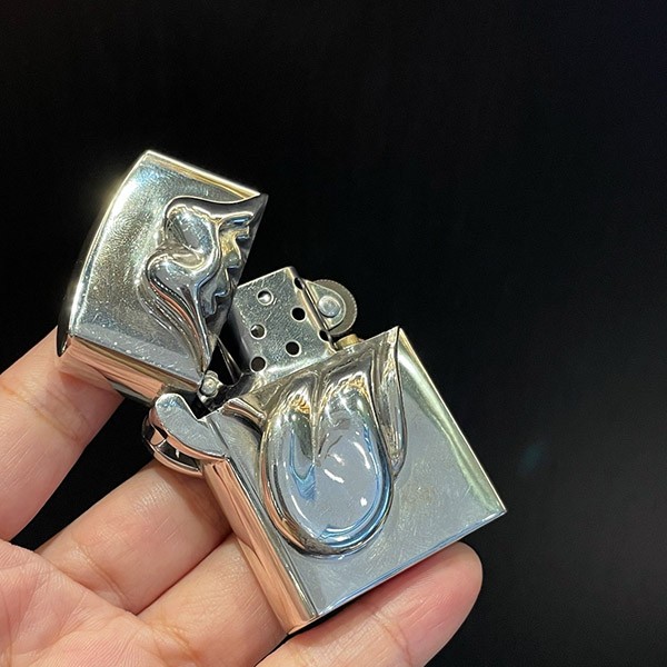 クロムハーツ Zippo コピー ライター リップ&タン Kua31345