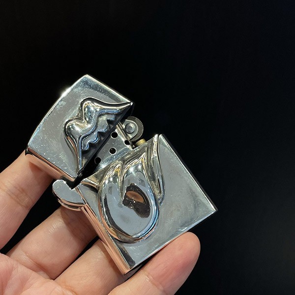 クロムハーツ Zippo コピー ライター リップ&タン Kua31345