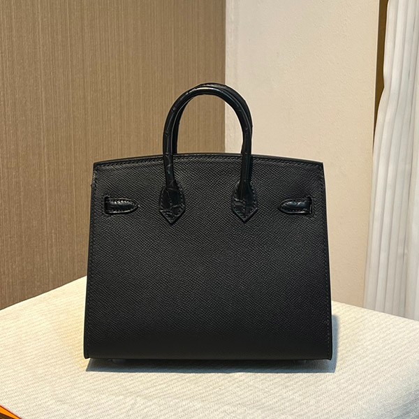 【手縫いの極致】ブラック金具!エルメス バーキン スーパーコピー 20cm ヴォーマダム×アリゲーターマット×スイフト