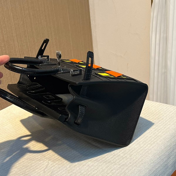 【手縫いの極致】ブラック金具!エルメス バーキン スーパーコピー 20cm ヴォーマダム×アリゲーターマット×スイフト
