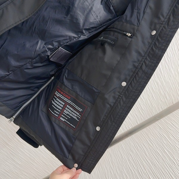 ムースナックルズ n級品 レディー ダウンジャケット mor66818
