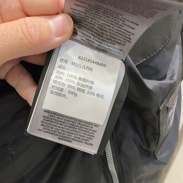 ムースナックルズ n級品 レディー ダウンジャケット mor66818