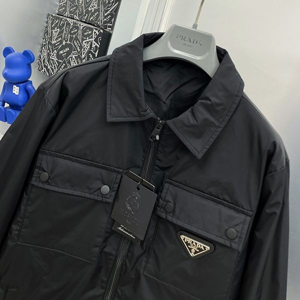 プラダ Re-Nylon フロントボタン長袖シャツ ロゴ SC796M