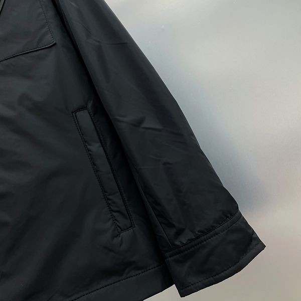プラダ Re-Nylon フロントボタン長袖シャツ ロゴ SC796M