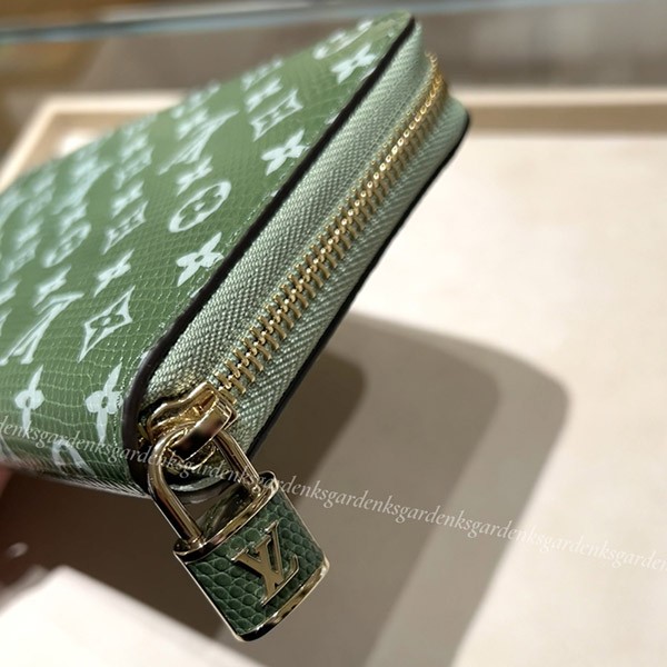 希少!すぐ届く!ルイヴィトン LV リザード ジッピーウォレット 南京錠付き N96955