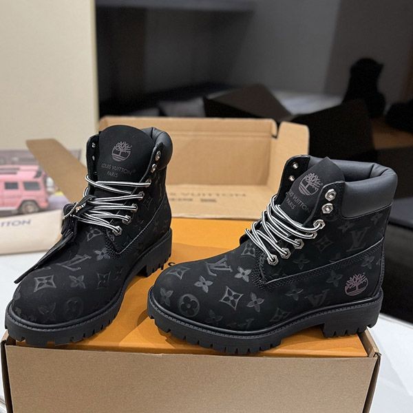 ルイヴィトン × Timberland 6インチブーツ vux92960