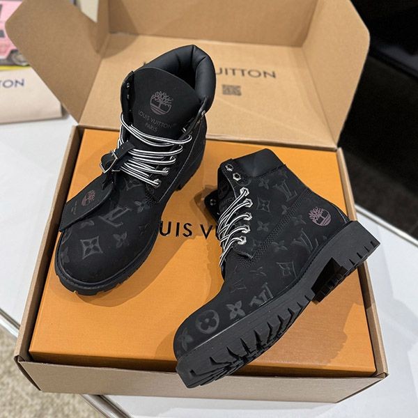 ルイヴィトン × Timberland 6インチブーツ vux92960