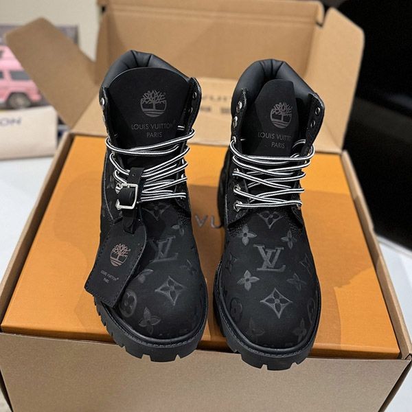 ルイヴィトン × Timberland 6インチブーツ vux92960