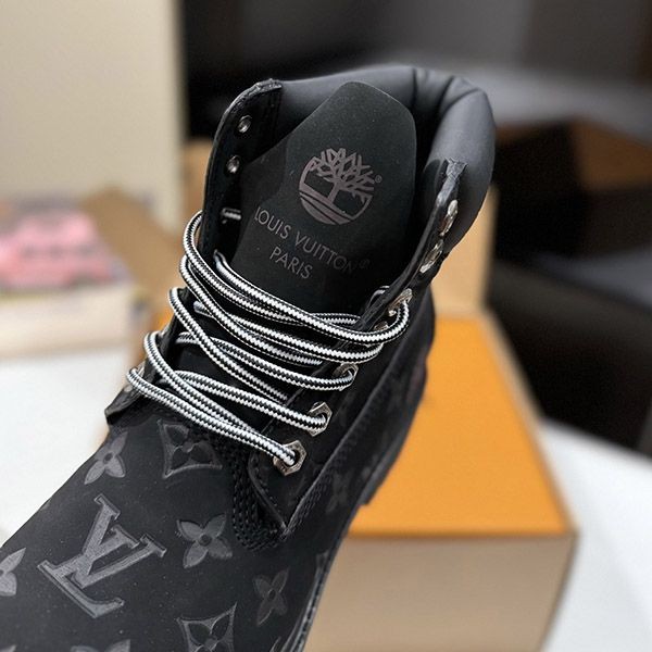 ルイヴィトン × Timberland 6インチブーツ vux92960