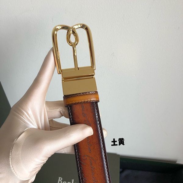 目を惹く逸品!【ベルルッティ】刻印入り リバーシブル ベルト ベネチアレザー製 beg52949