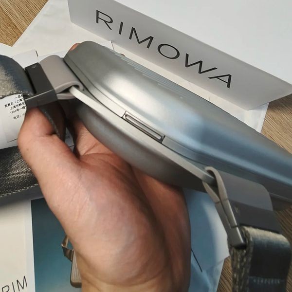 リモワ スリングバッグ 偽物◆アルミニウム製◆ユニセックス rif95079