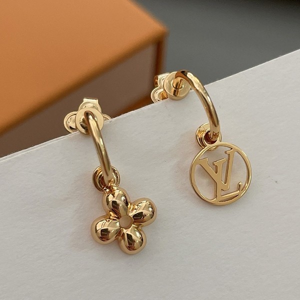 ルイヴィトン 贋物 ピアス ブルーミング アクセサリー 2色 M64859